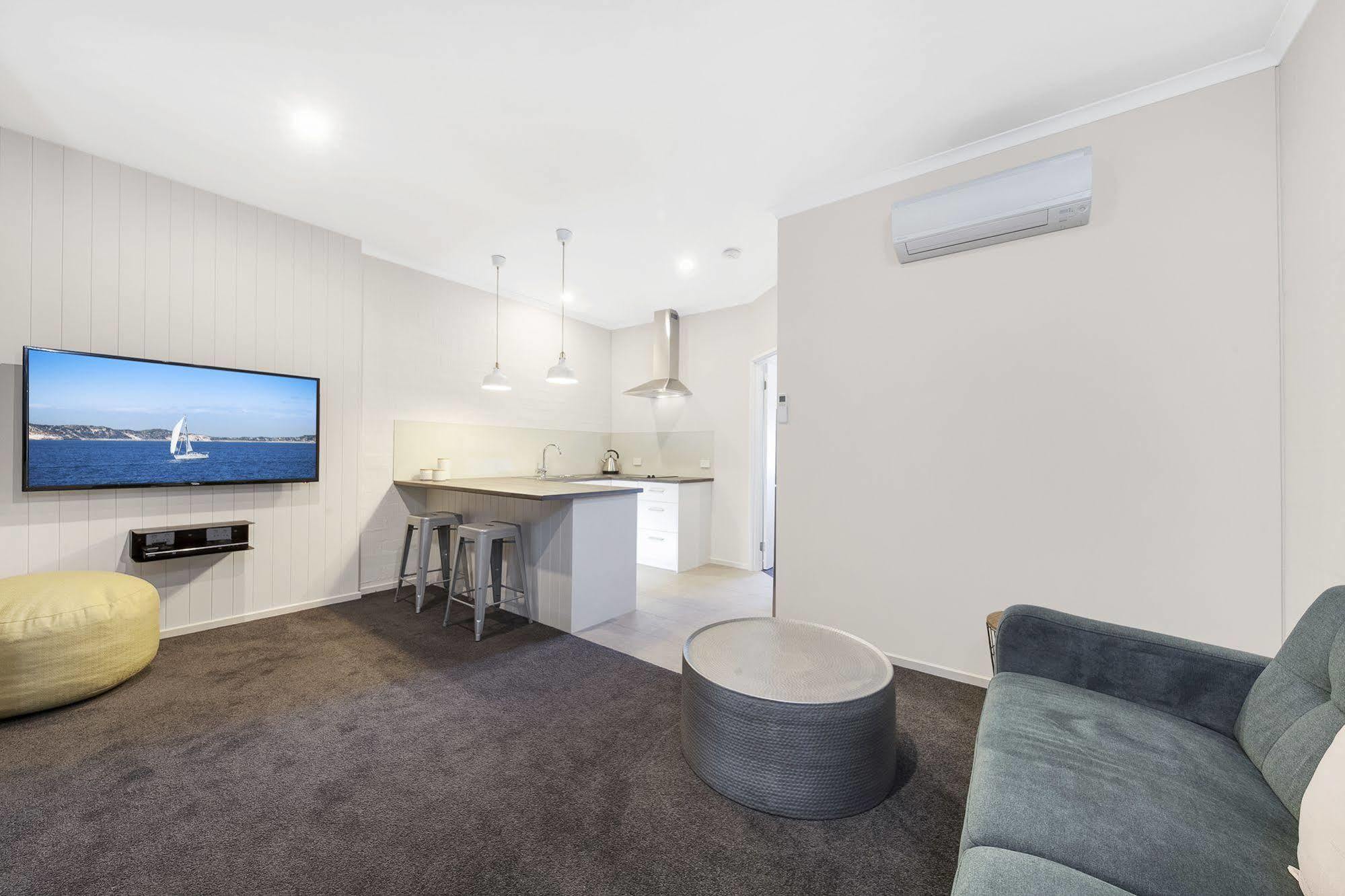 Moonlight Bay Apartments Рай Экстерьер фото